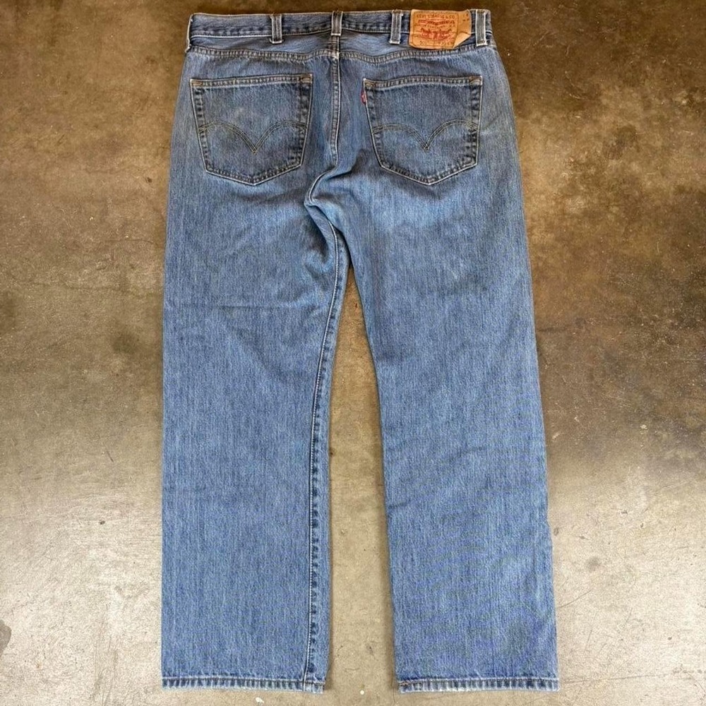 Vintage y2k Levi's 501xx blue jeans Size 33x30